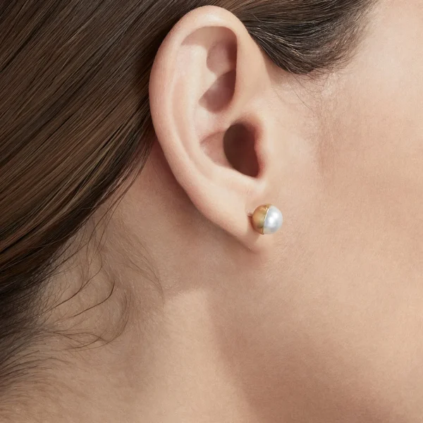 Half Pearl Earring 0°^Shihara Hot
