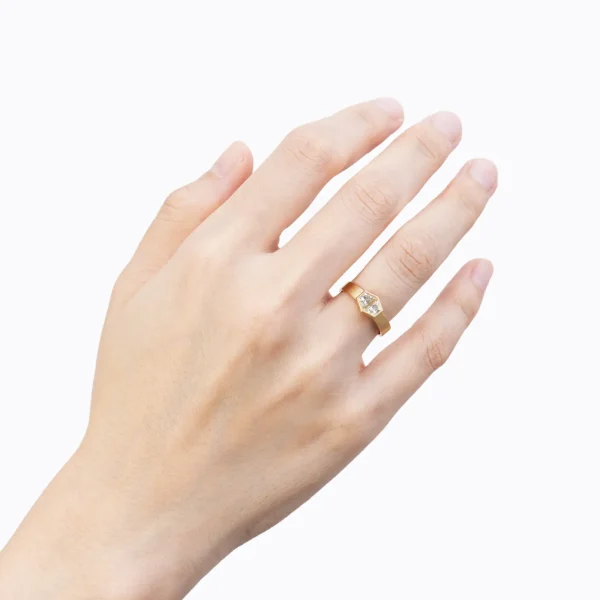 Trapezoid Ring^Shihara Fashion