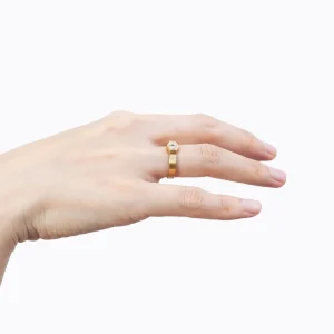 Trapezoid Ring^Shihara Fashion